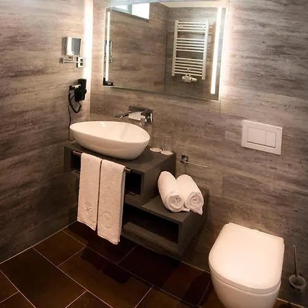Lifestyle Hotel