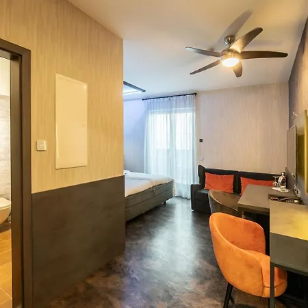 Lifestyle Hotel 4*