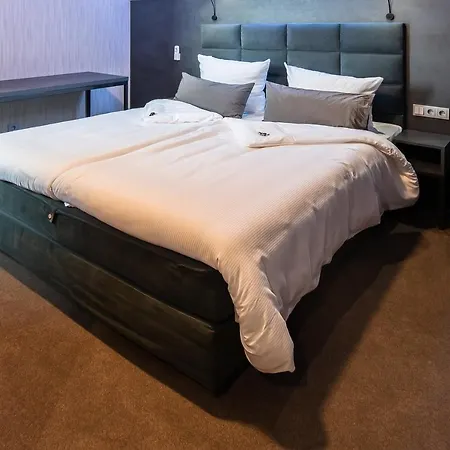 Lifestyle Hotel