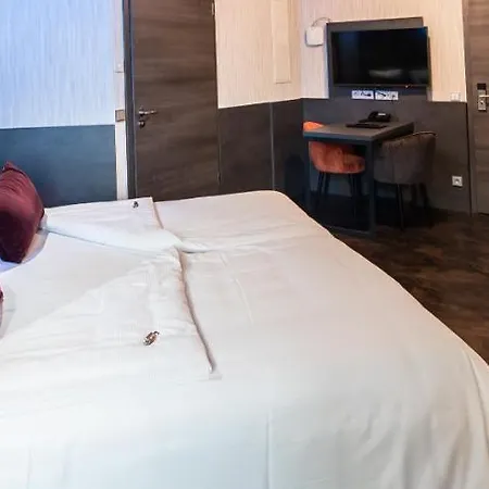 Lifestyle Hotel 4*